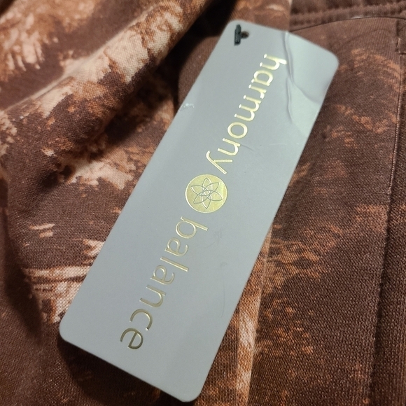 Harmony and Balance Brown Camo Sweatpants, Size XL - Picture 8 of 10